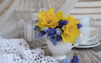 Jak wprowadzić wiosnę do domu bez remontu: kolory, rośliny i dodatki, które robią różnicę